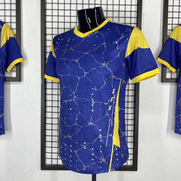 Thành phẩm áo đấu clb Hellas Verona 2024 thiết kế